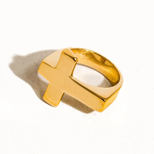 18K Gold Cross Ring - SIze 7